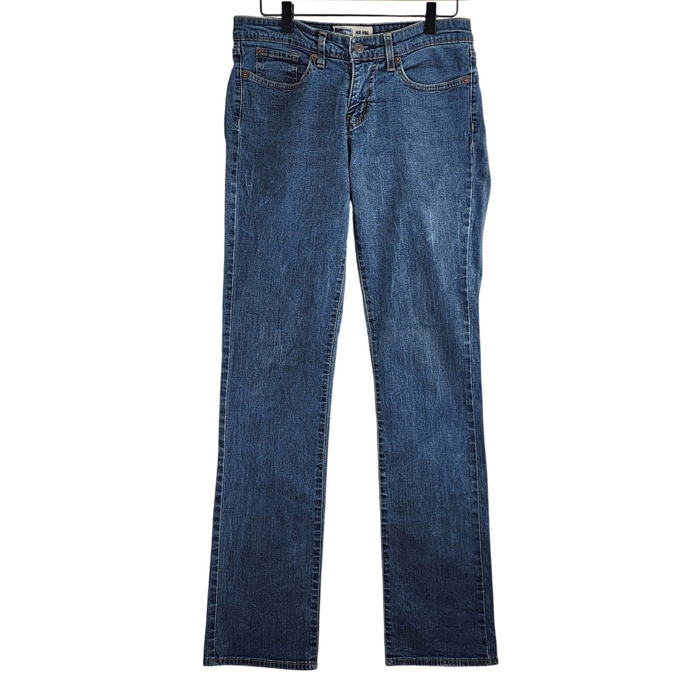 Signature Levi Strauss Mid Rise Straight Jeans Womens 6 Medium Wash Denim